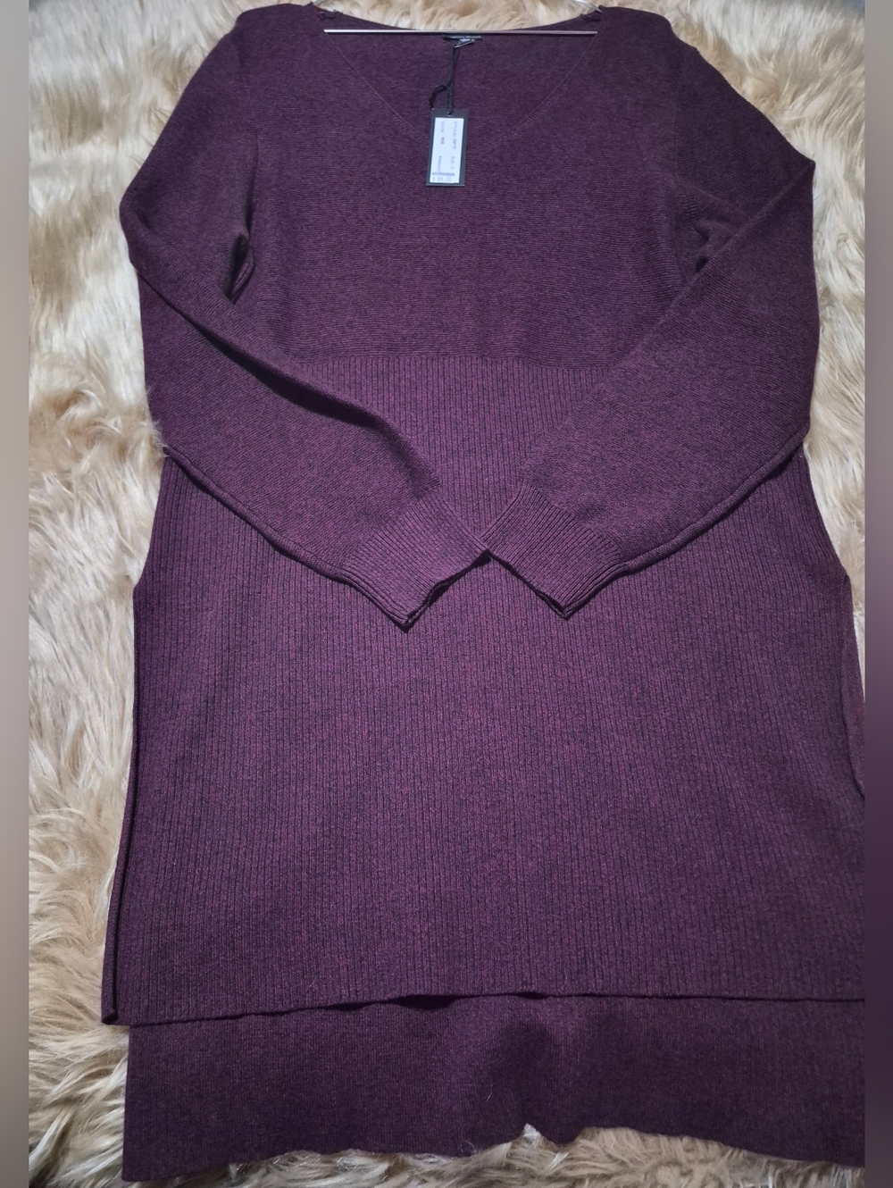 Rebecca Elliot Long Sweater V Neck Split Hem